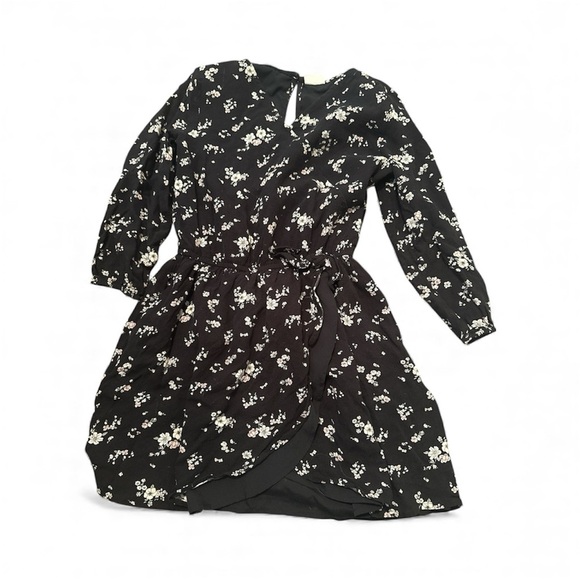 abercrombie kids Other - Abercrombie Kids size 13/14 knee length Black Floral Dress girls